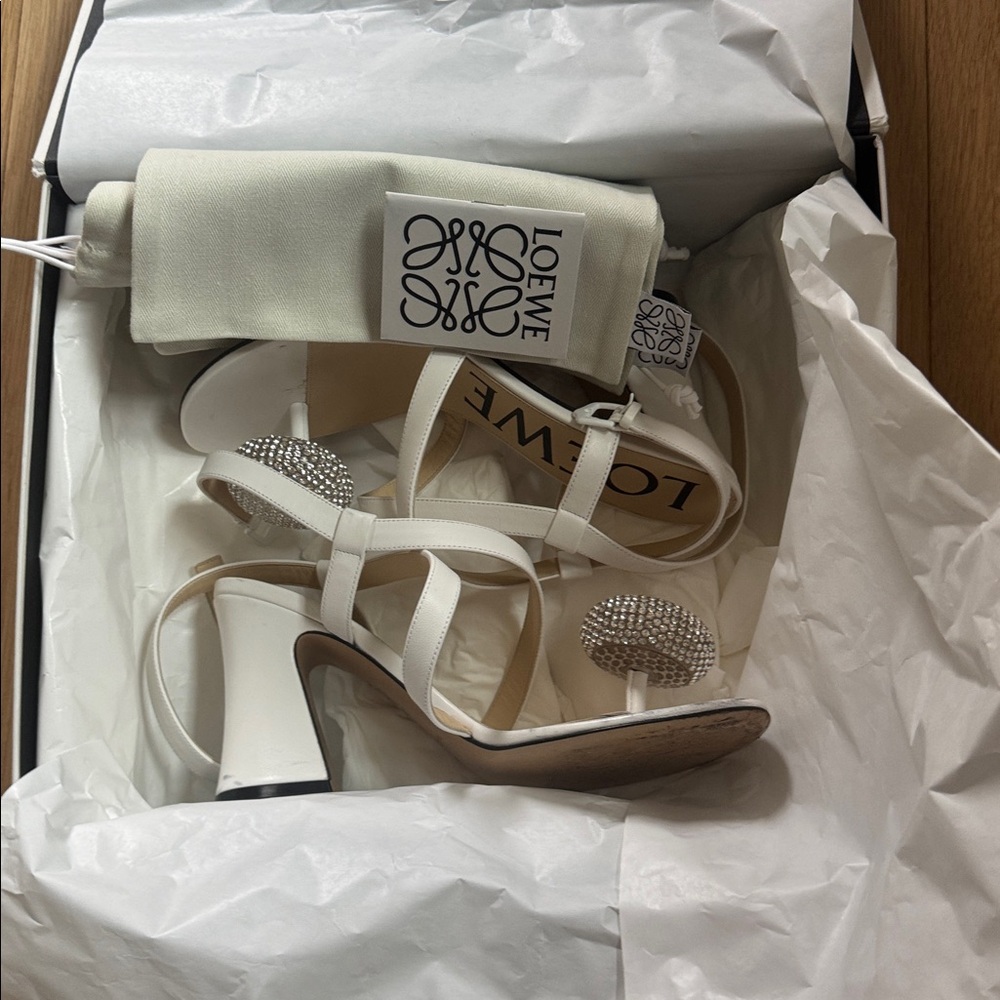 Loewe White Crystal Embellished Sandals - Picture 2 of 11